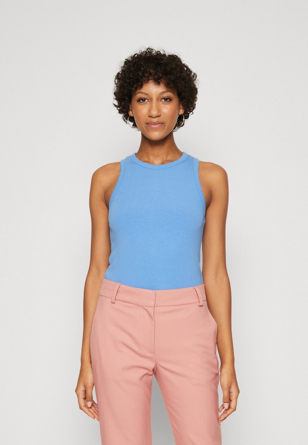 

Топ Slim Tank Tommy Hilfiger, цвет blue spell