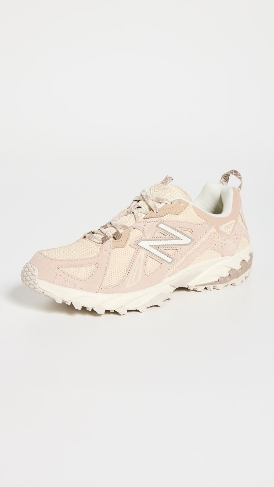 

Кроссовки New Balance 610 Trail, коричневый