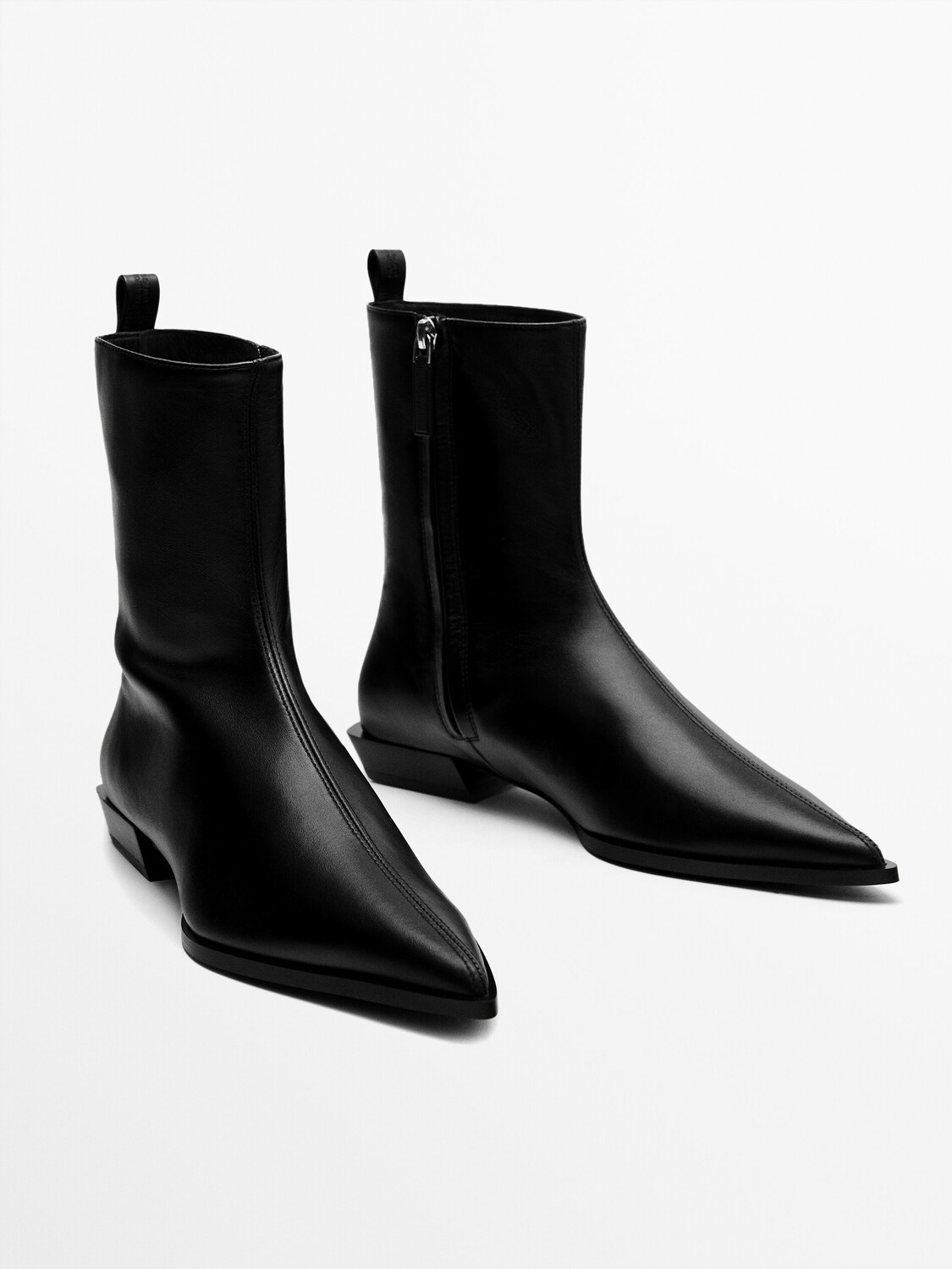 

Кожаные ботинки Massimo Dutti, черный