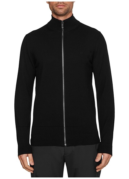 

Черный мужской свитер Slim Fit с воротником-стойкой Calvin Klein