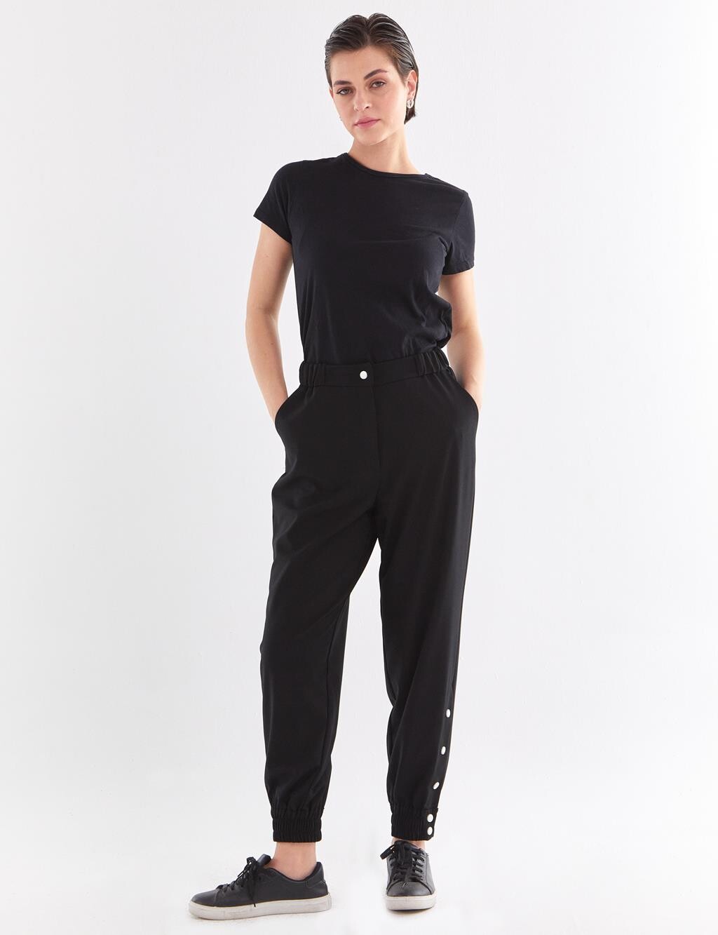 

Брюки Snap Jogger черные Kayra