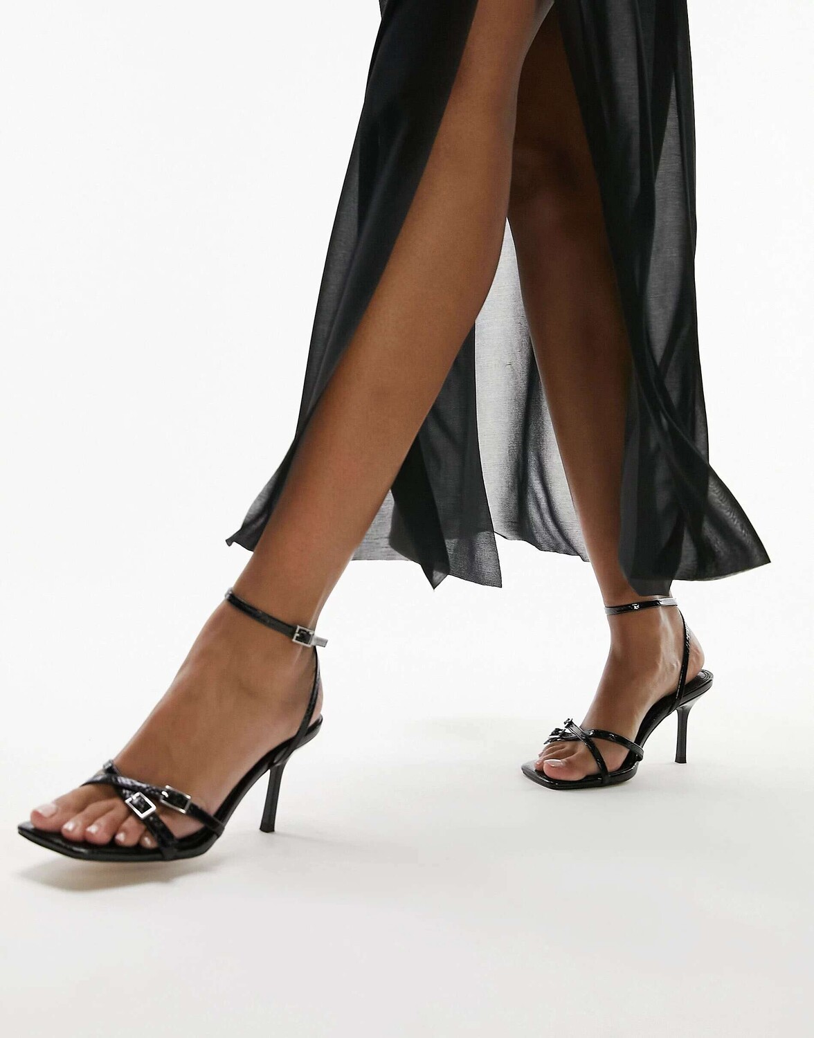 

Черные босоножки на каблуке с ремешками и пряжкой Topshop Frankie