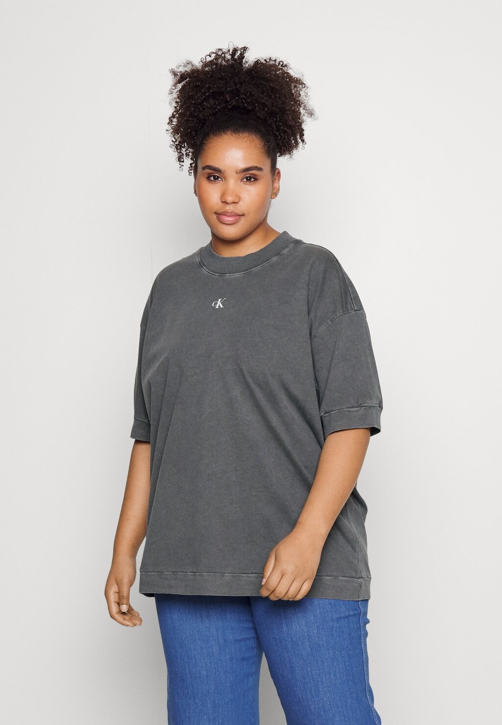 

Футболка Basic Calvin Klein, черный