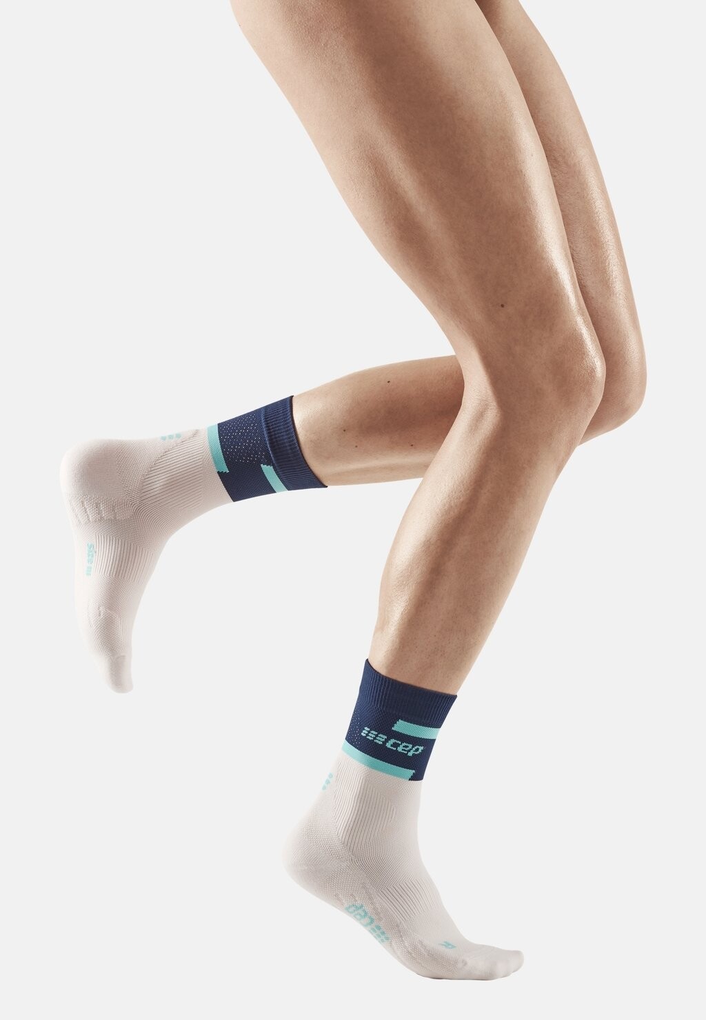 

Спортивные носки THE RUN CEP, цвет blue off white