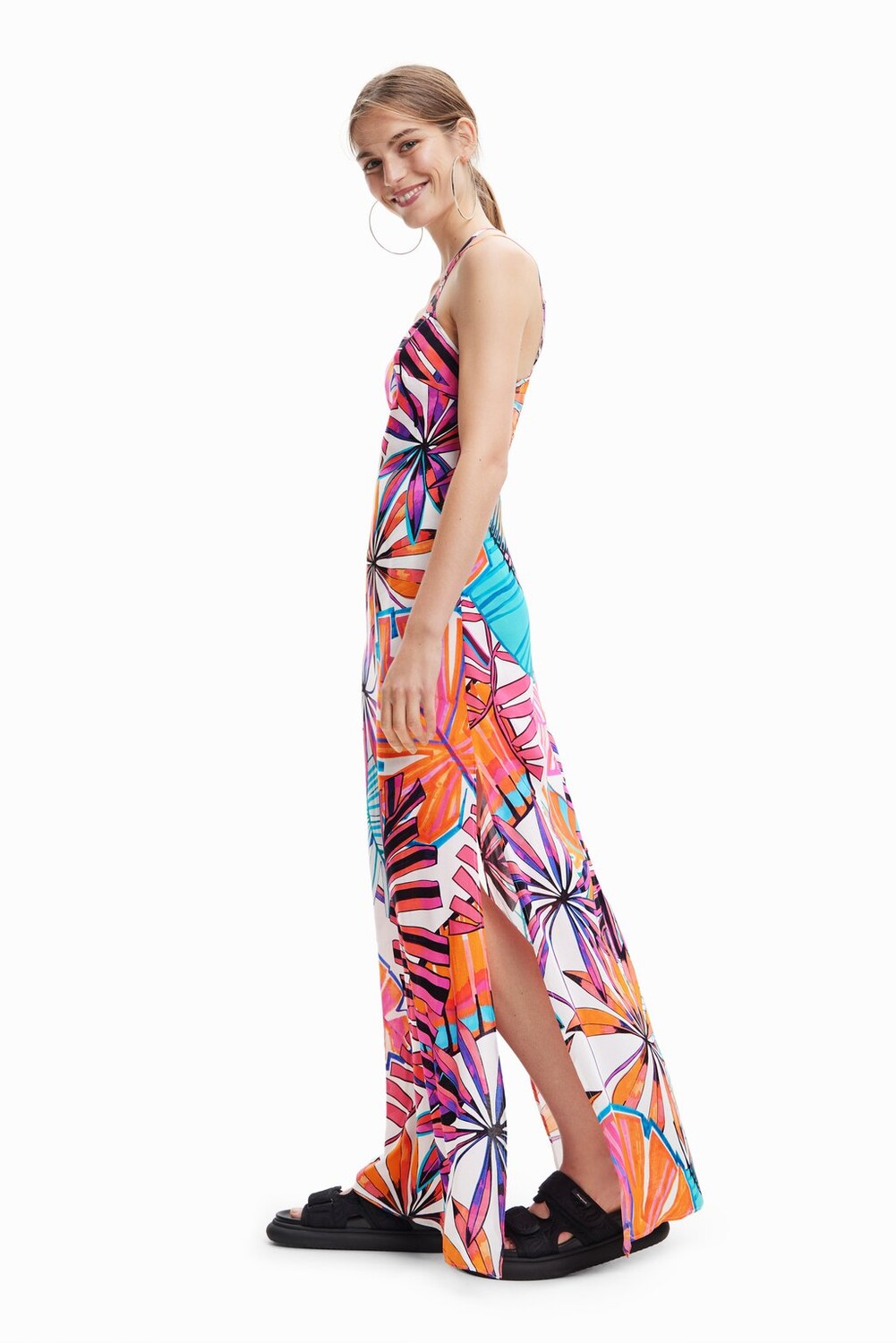 

Длинное платье Desigual, белый