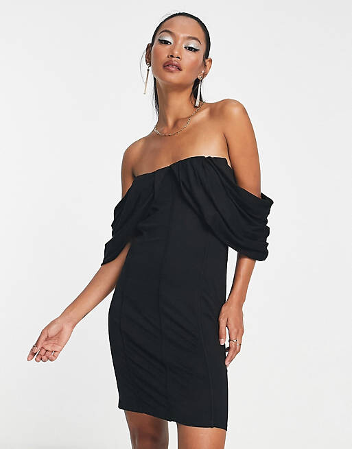 

Черное платье мини со швами и открытыми плечами ASOS DESIGN