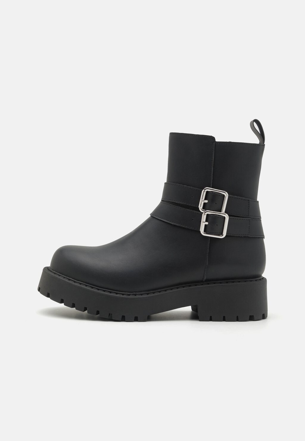 

Ботинки на платформе Monki, цвет black dark