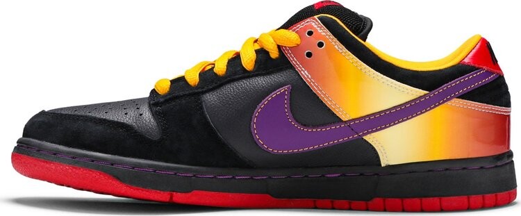 Nike dunk sb store guns and roses