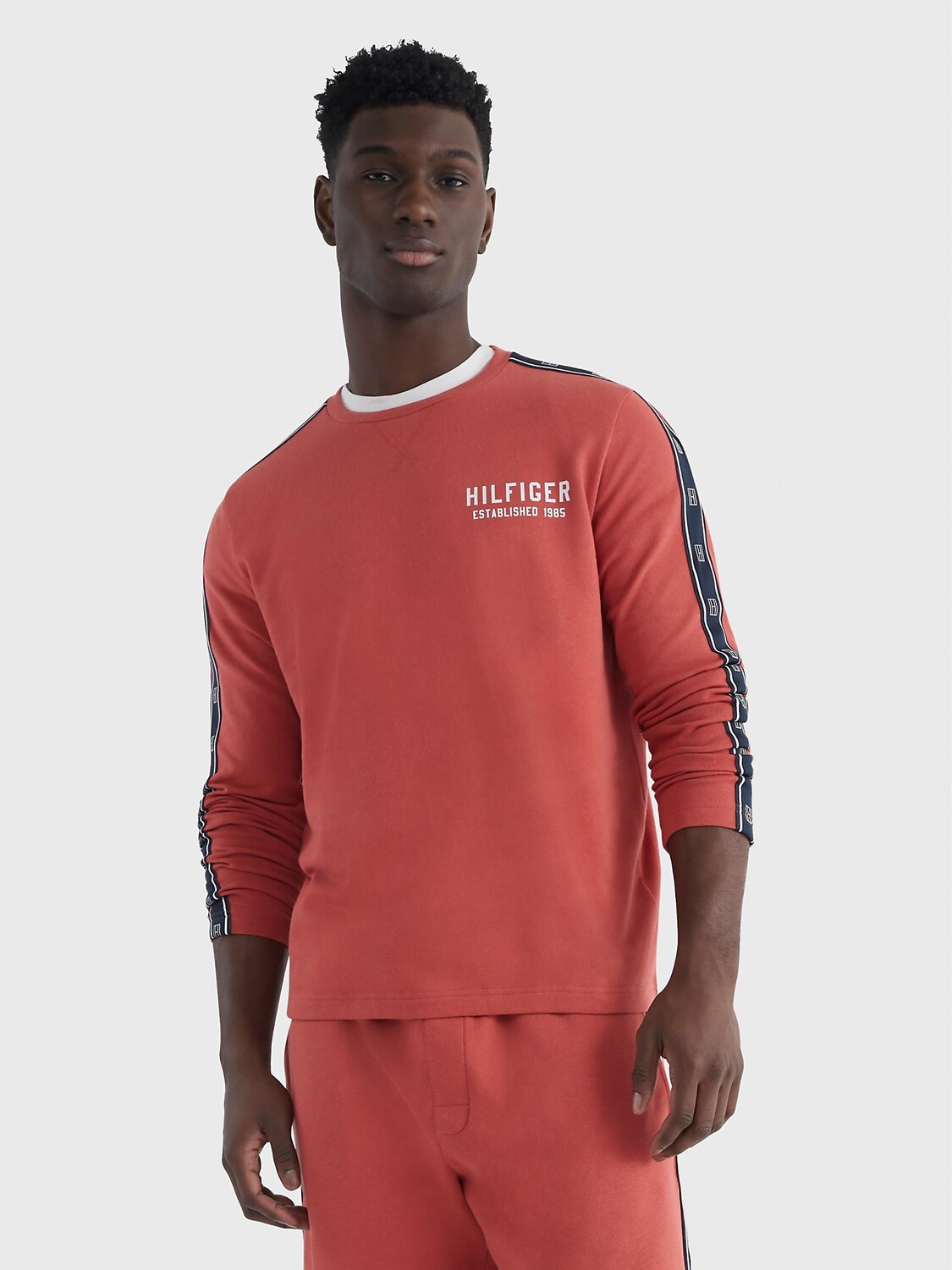 

Лонгслив Tommy Hilfiger hilfiger sleep crewneck, оранжевый