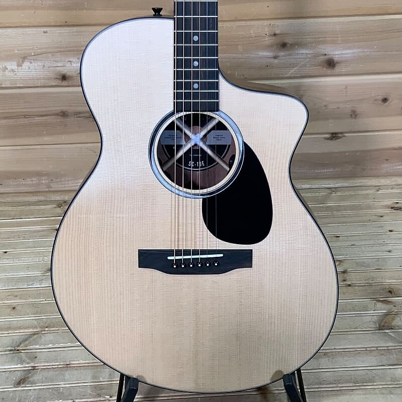 

Акустическая гитара Martin SC-10E SC-10E Acoustic Guitar - Natural