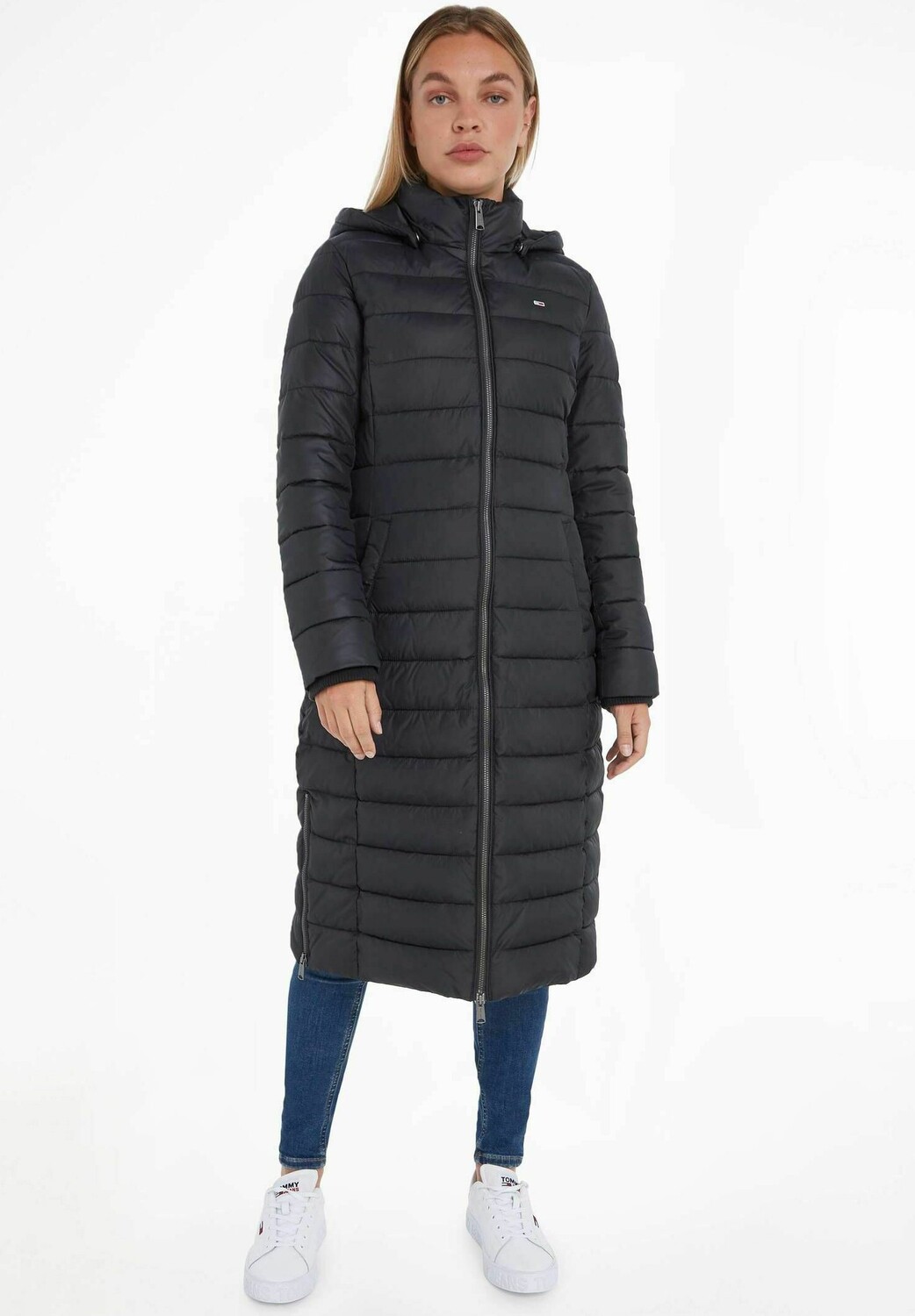 

Пальто зимнее Tommy Jeans, черный