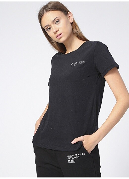 

Черная женская футболка с круглым вырезом и короткими рукавами Aeropostale, Черный