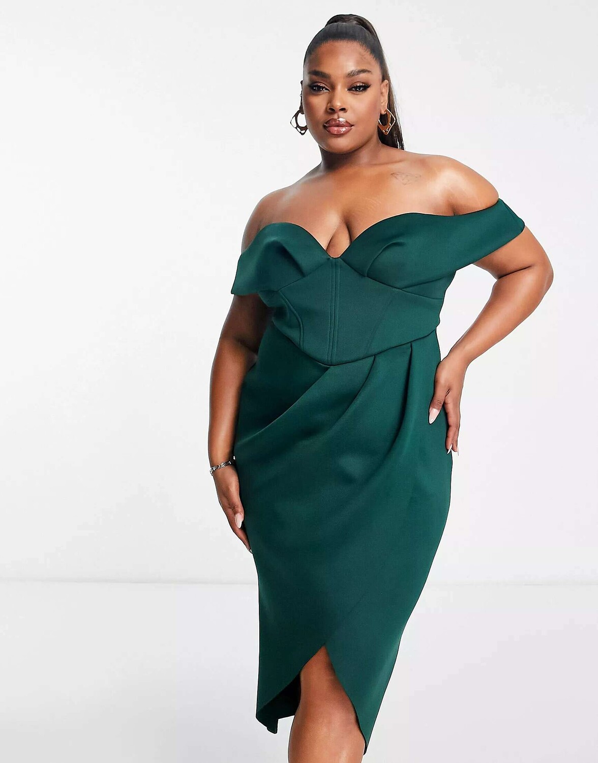 

Лесно-зеленое платье миди с корсетом и запахом ASOS DESIGN Curve Curve