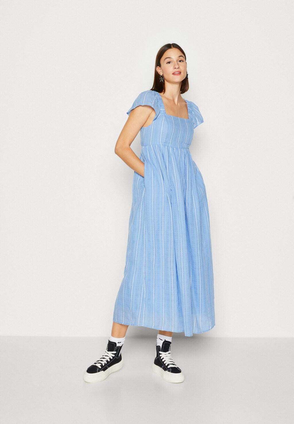 

Платье летнее EMPIRE FLUTTER MIDI American Eagle, синий