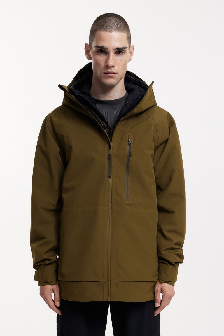 

Трехслойная жесткая куртка StormMove H&M