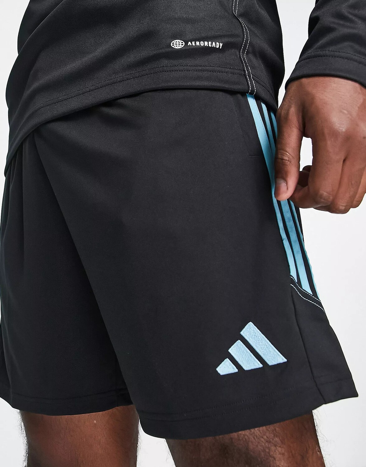 

Шорты Adidas Football Tiro 23, черный, голубой
