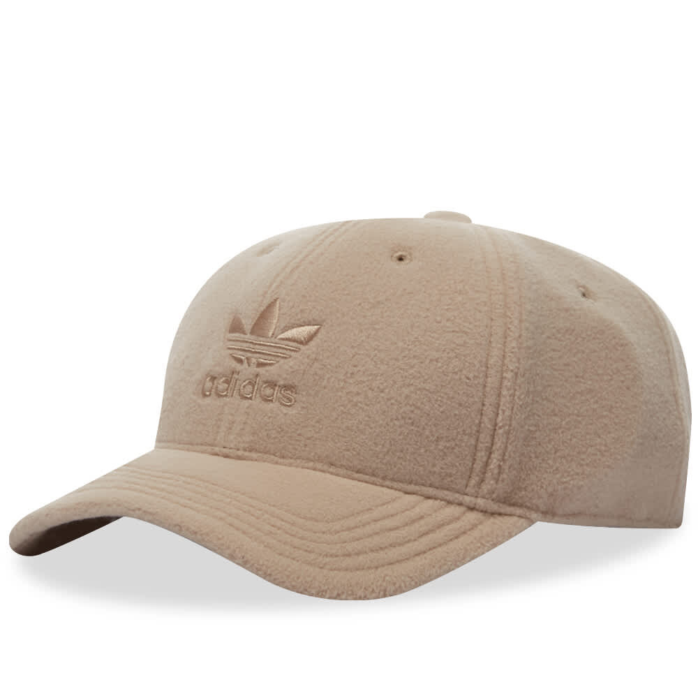 

Классическая кепка AC Adidas