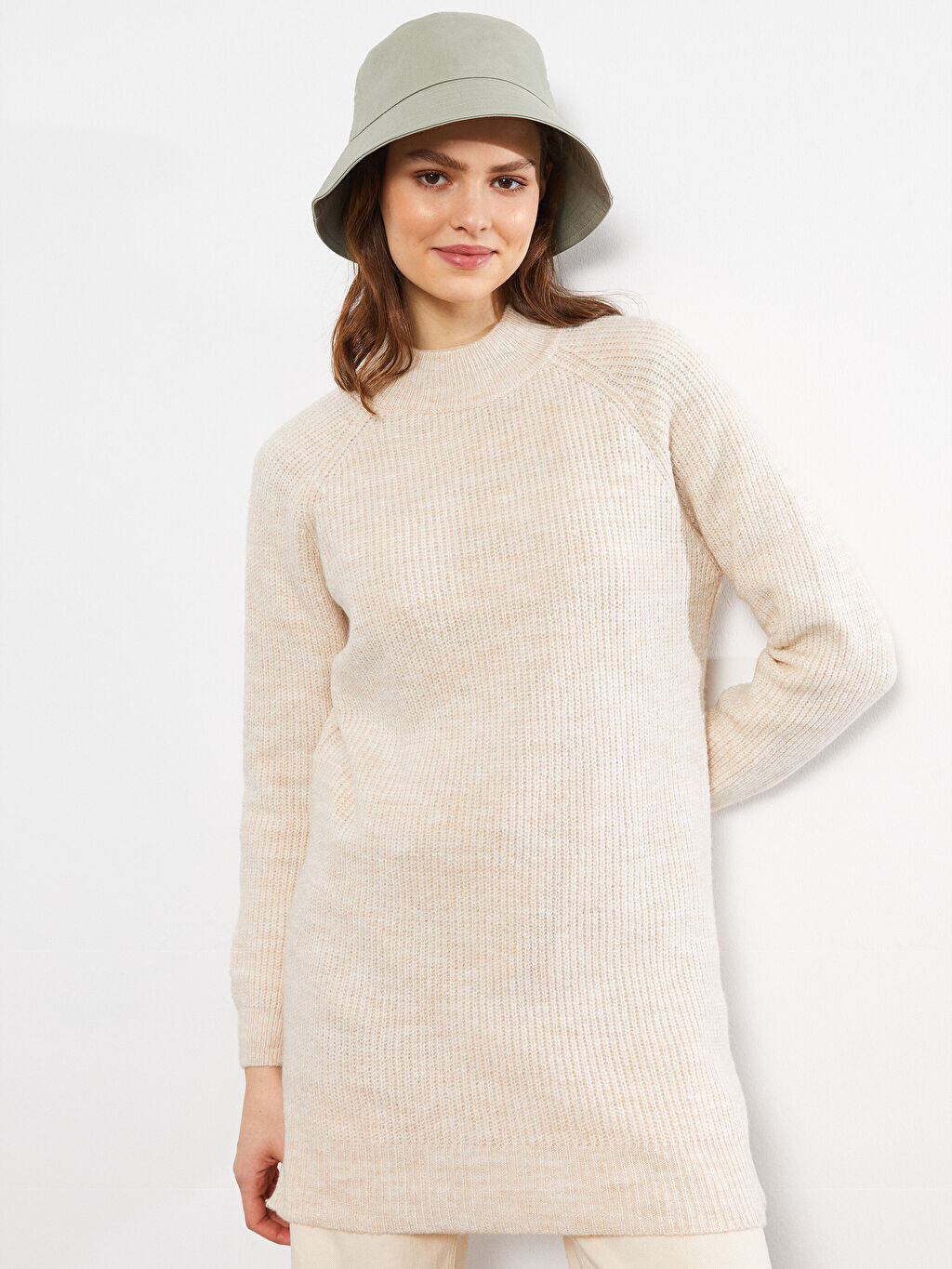 

Половина водолазки прямого кроя с длинным рукавом Женская туника LCW Modest