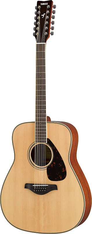 Yamaha FG820 12 Solid Top Acoustic 12-струнная гитара из красного дерева Нижняя дека и обечайки Натуральный FG820-12