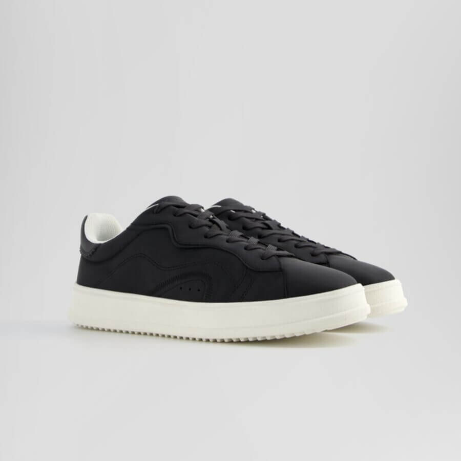 

Кроссовки Bershka Men’s Serrated Sole Trainers, черный