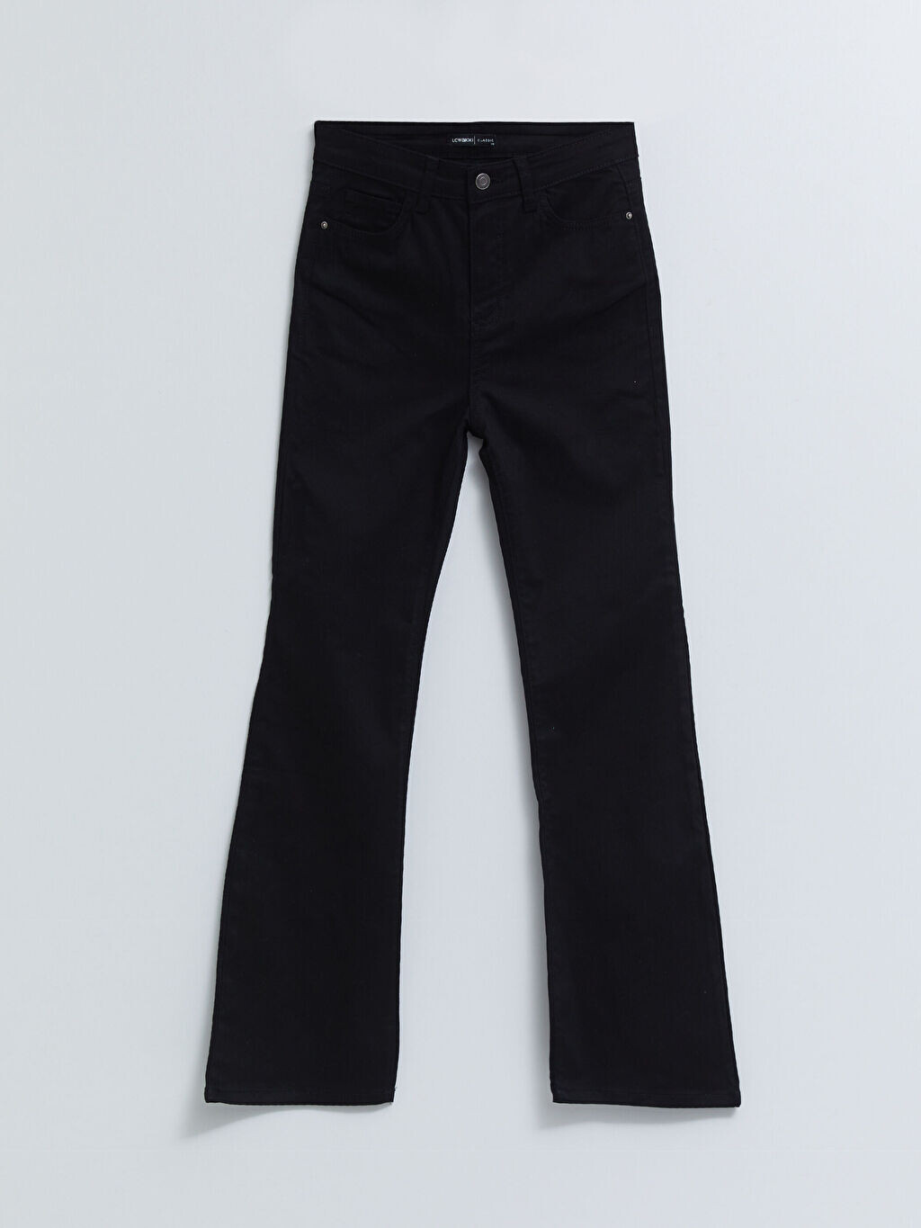 

Нормальная талия Slim Fit Pocket Детализированные женские брюки LCWAIKIKI Classic, Черный