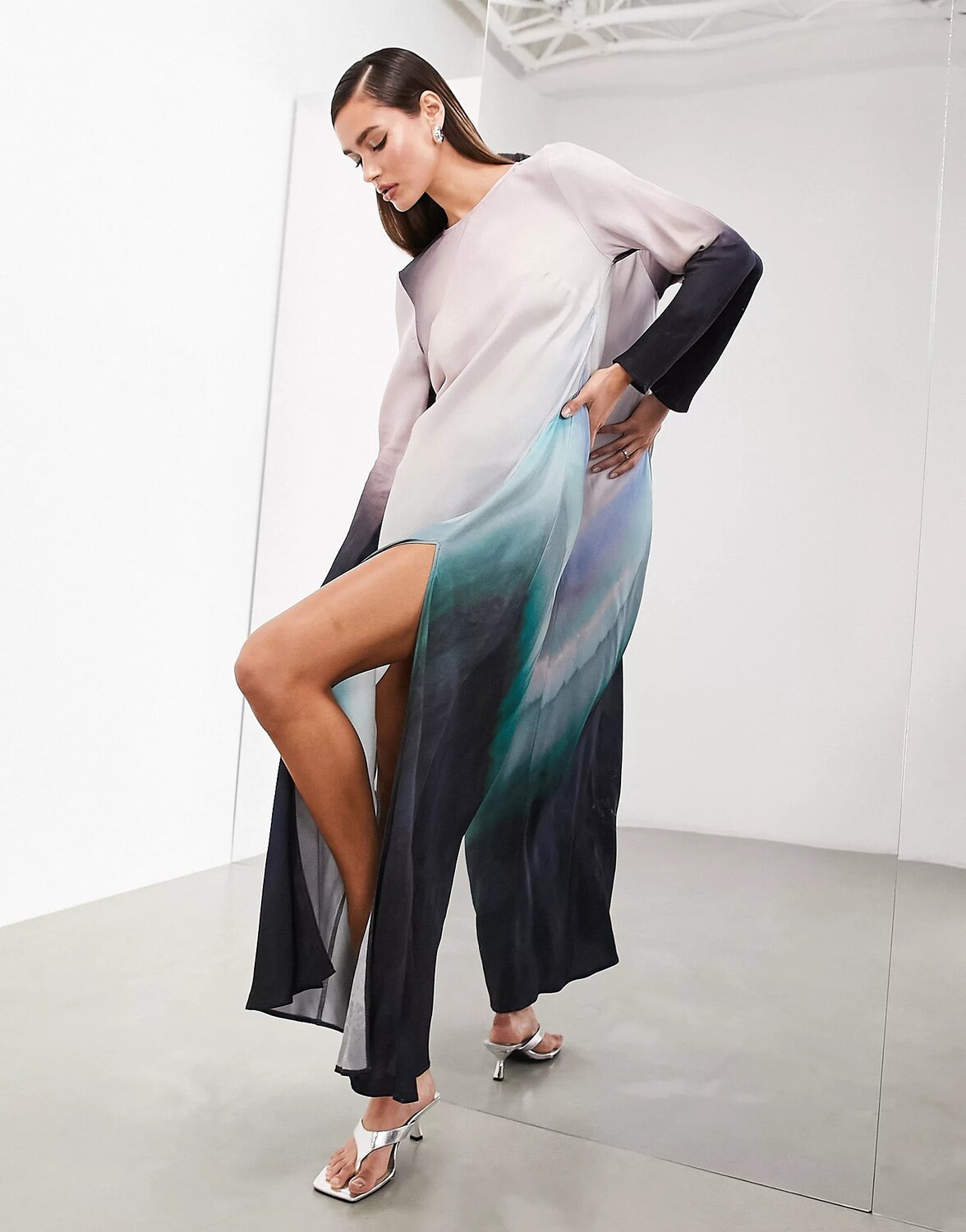 

Платье Asos Edition Long Sleeve Bias Cut Maxi, мультиколор