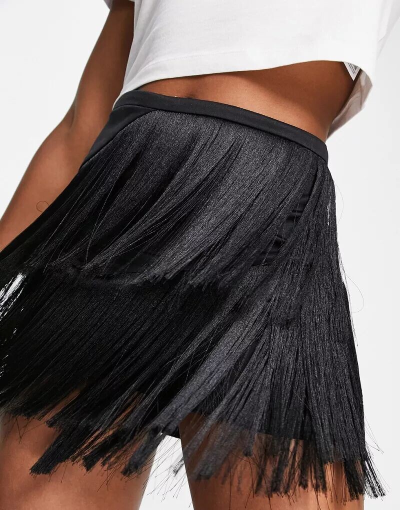 

Черная мини-юбка с бахромой Topshop
