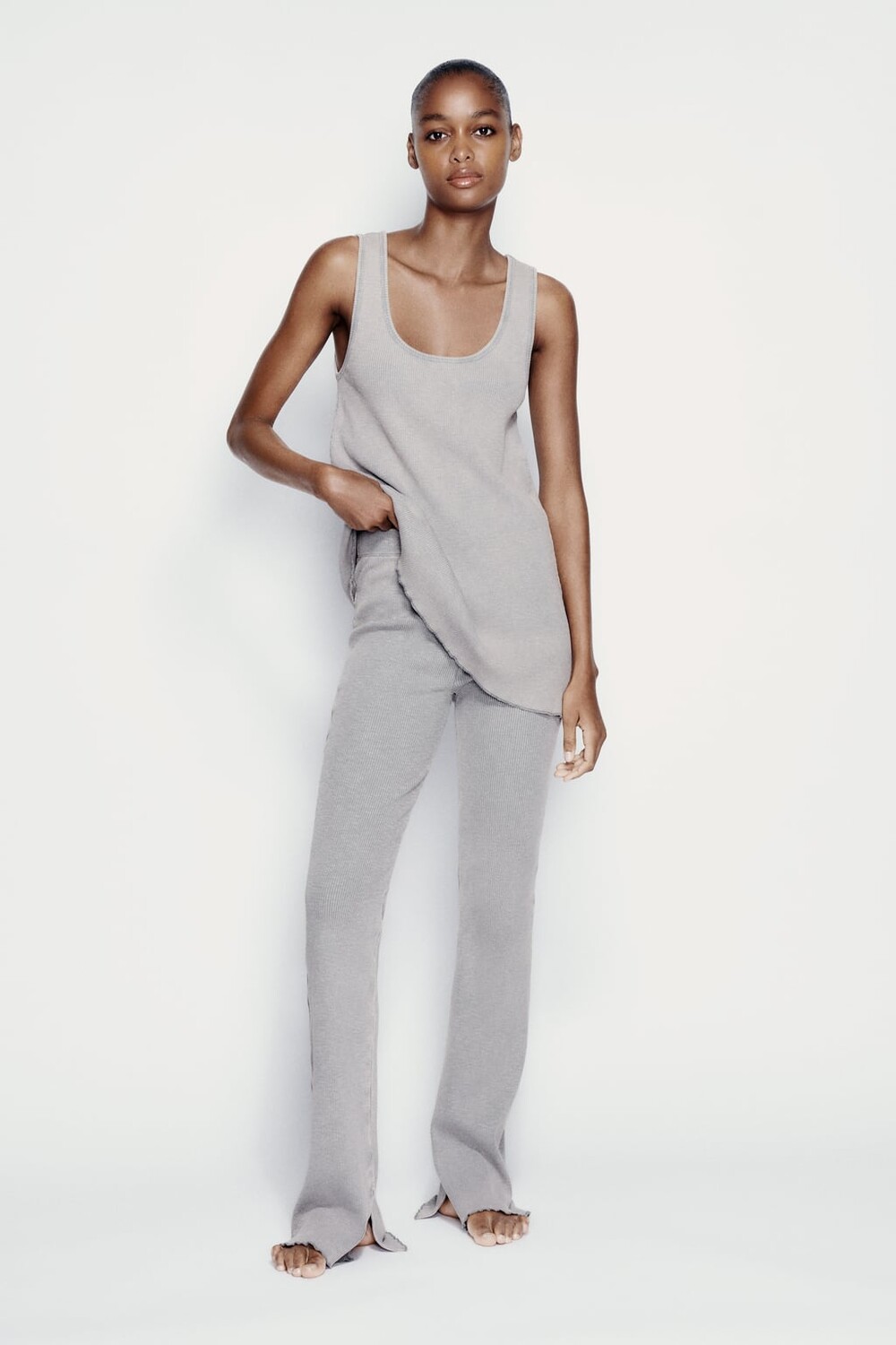 

Брюки с эффектом рубки ZARA, серый