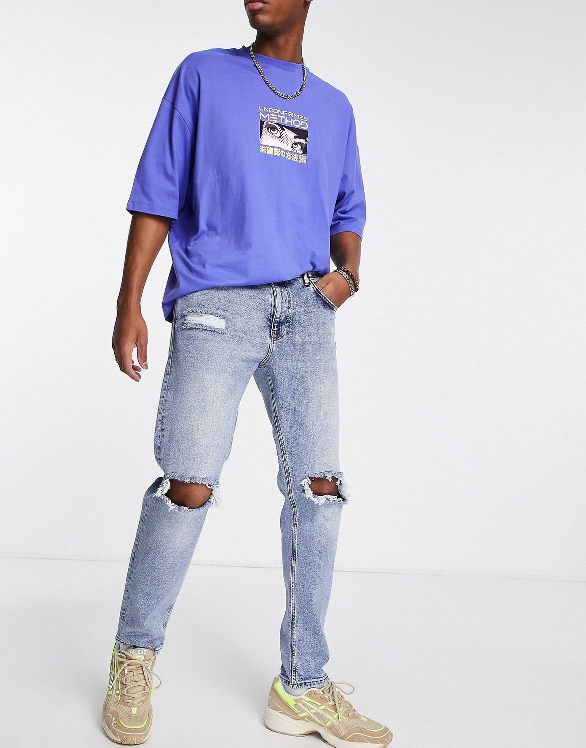 

Зауженные джинсы с протертыми коленями ASOS DESIGN
