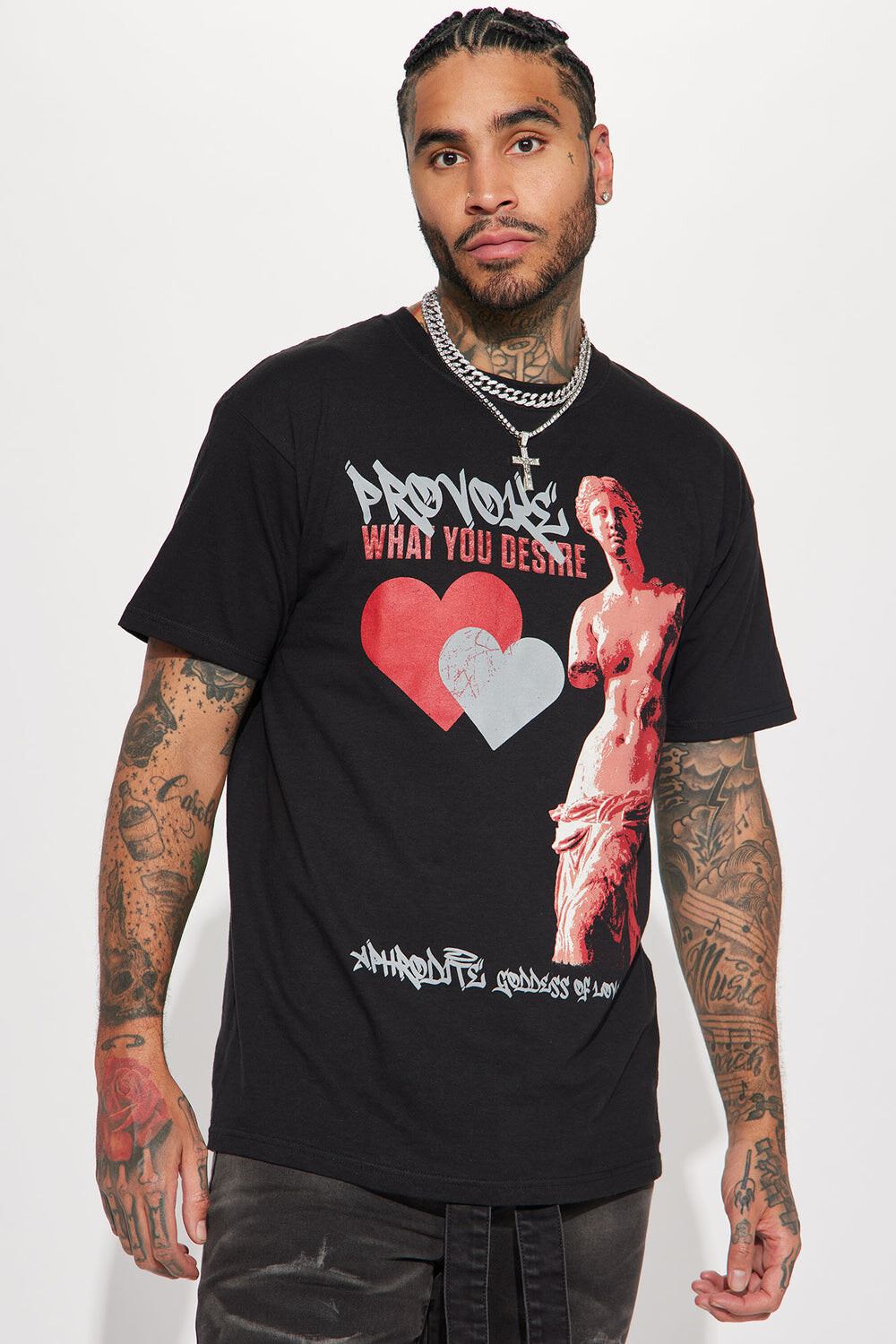 

Футболка Fashion Nova 22025544, черный