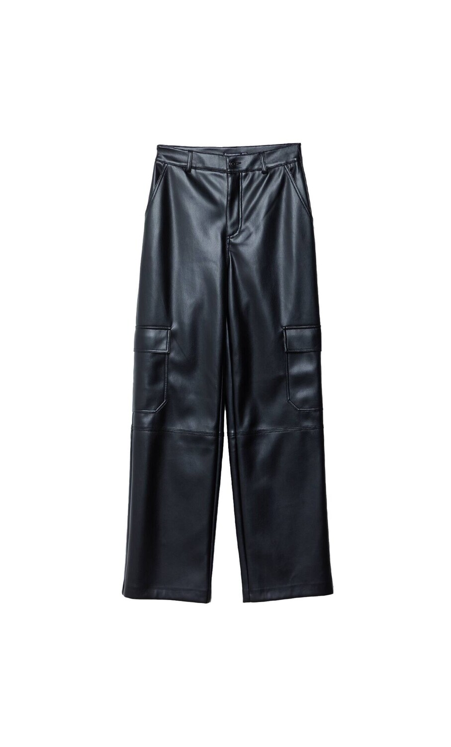 

Брюки карго из искусственной кожи Stradivarius