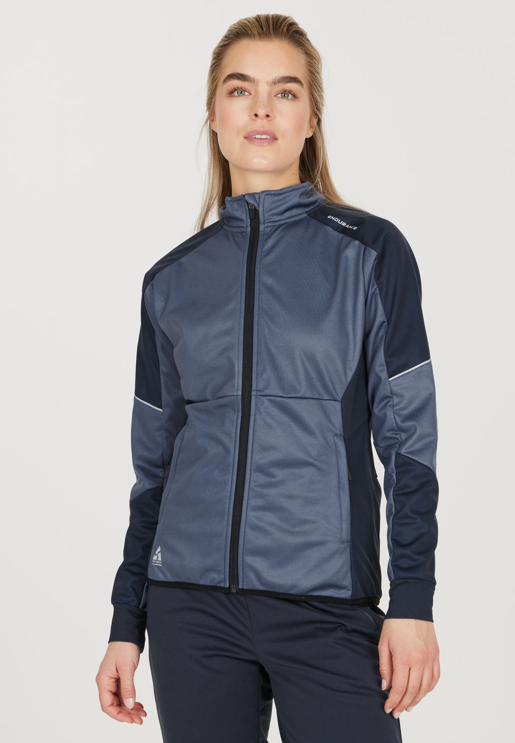 Куртка тренировочная LUDMILLA Endurance, цвет serenity blue тренировочная куртка endurance linas цвет schwarz