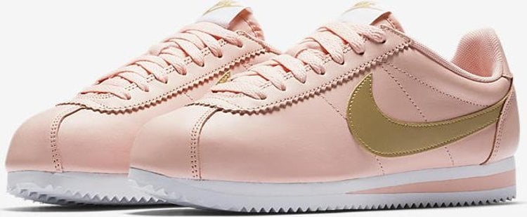 Nike classic 2025 cortez pink