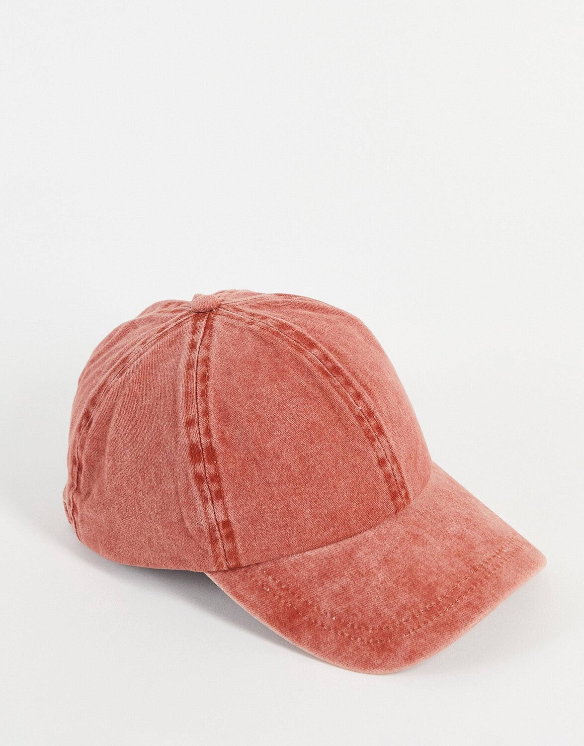 

Красная мягкая бейсболка ASOS DESIGN