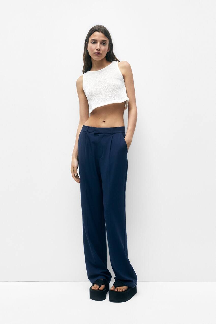 

Элегантные брюки с защипами Pull&Bear, военно-морской
