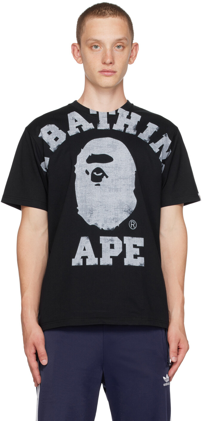 

Черная футболка с принтом BAPE College