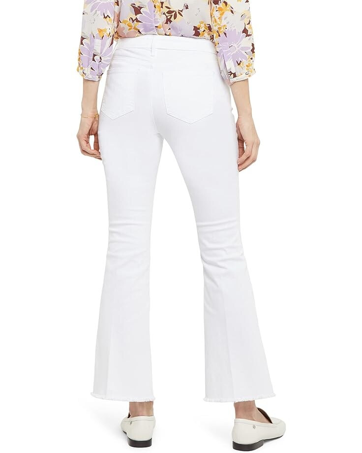 

Джинсы NYDJ Ava Daring Ankle Flare Fray Hems in Optic White, цвет Optic White