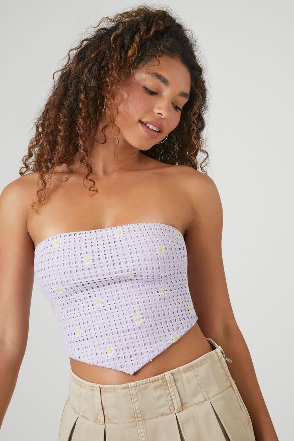 

Топ из носового платка Ромашка крючком Forever 21, сиреневый