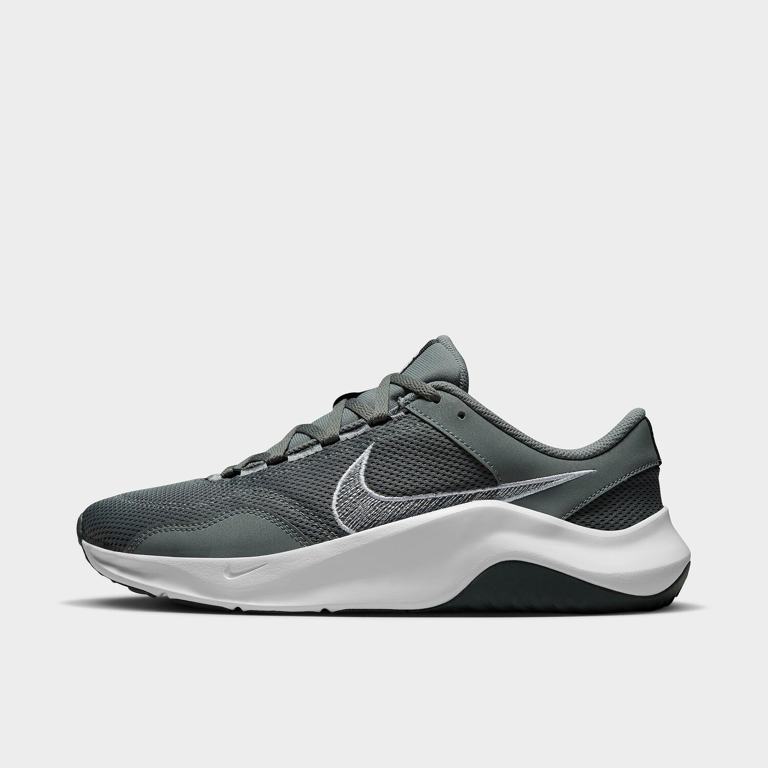 

Мужские кроссовки Nike Legend Essential 3 Next Nature, темно-серый
