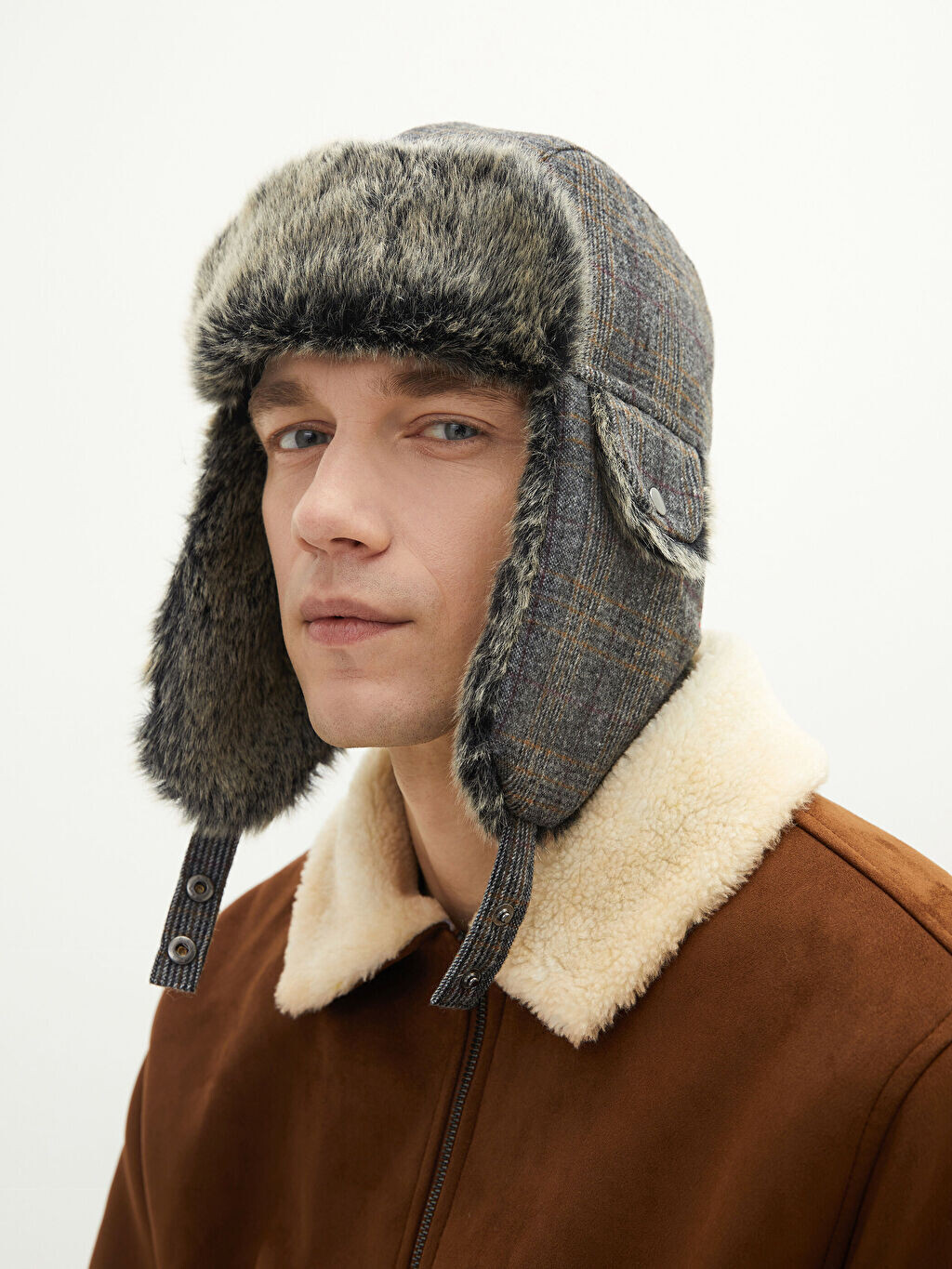 

Мужская снежная шапка с меховой отделкой LCW Accessories