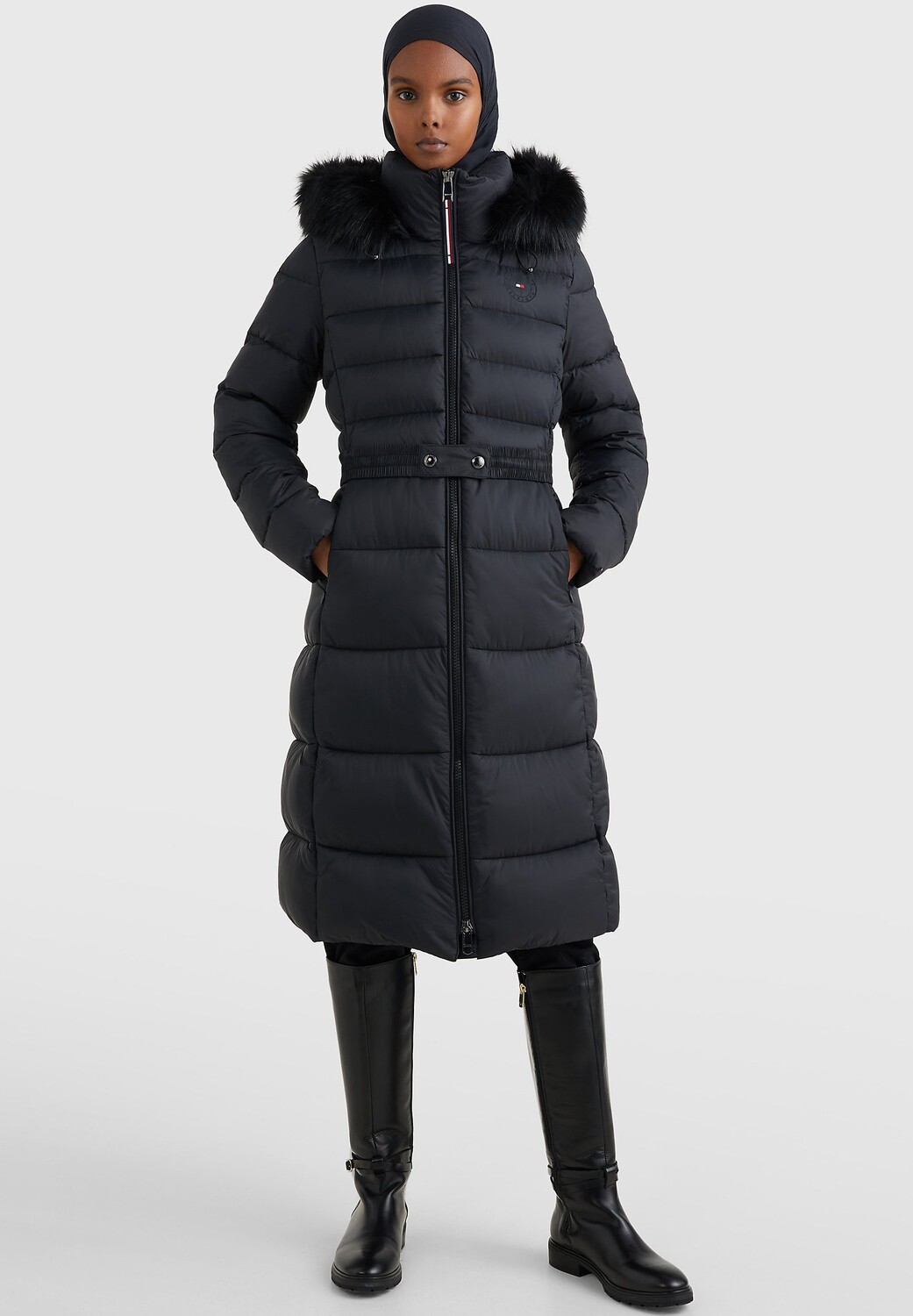 

Пальто зимнее Tommy Hilfiger, черный
