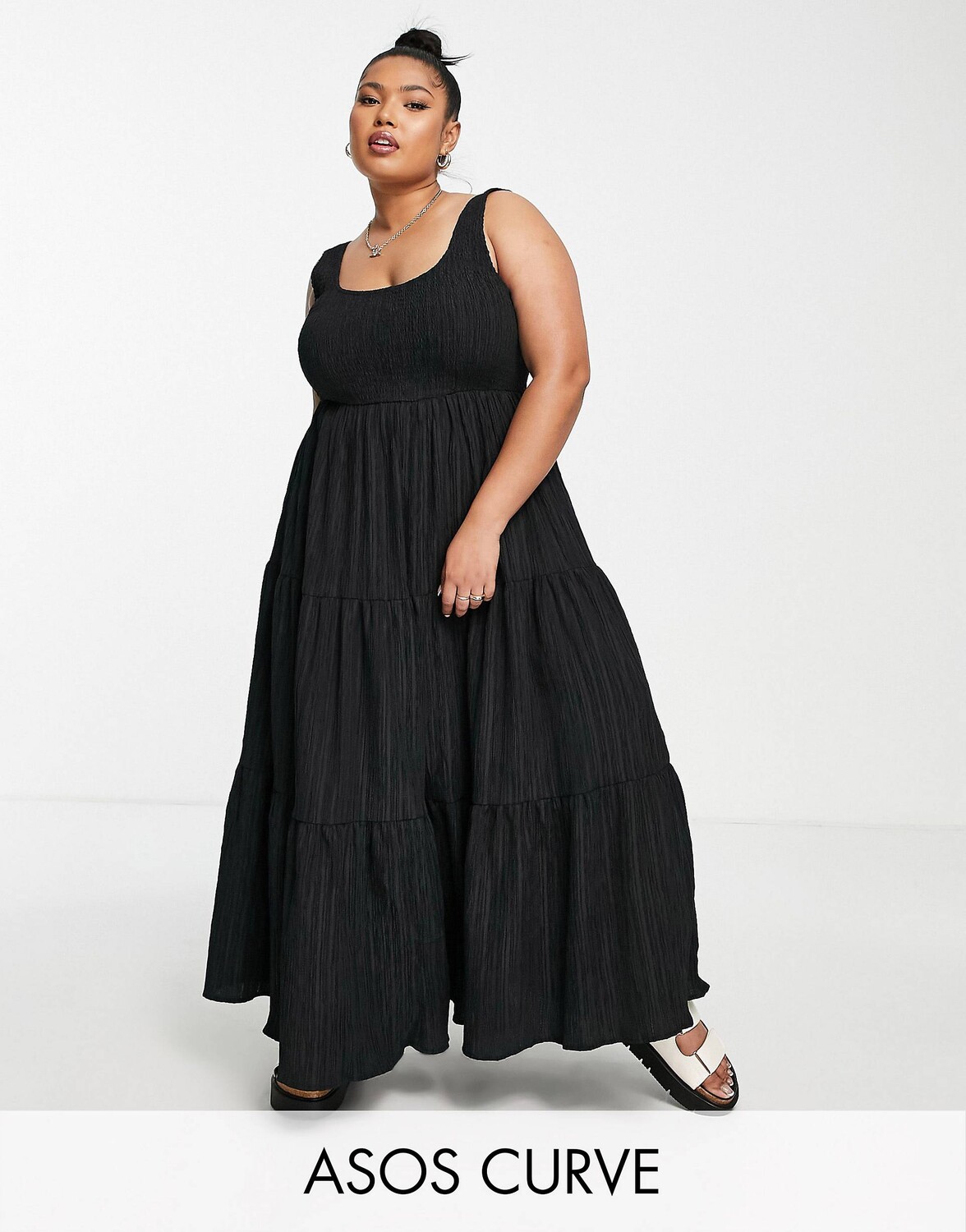 

Сарафан макси со сборками ASOS DESIGN Curve с ярусной текстурой в полоску