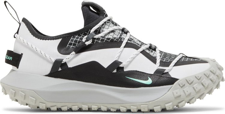 Nike store acg mountain