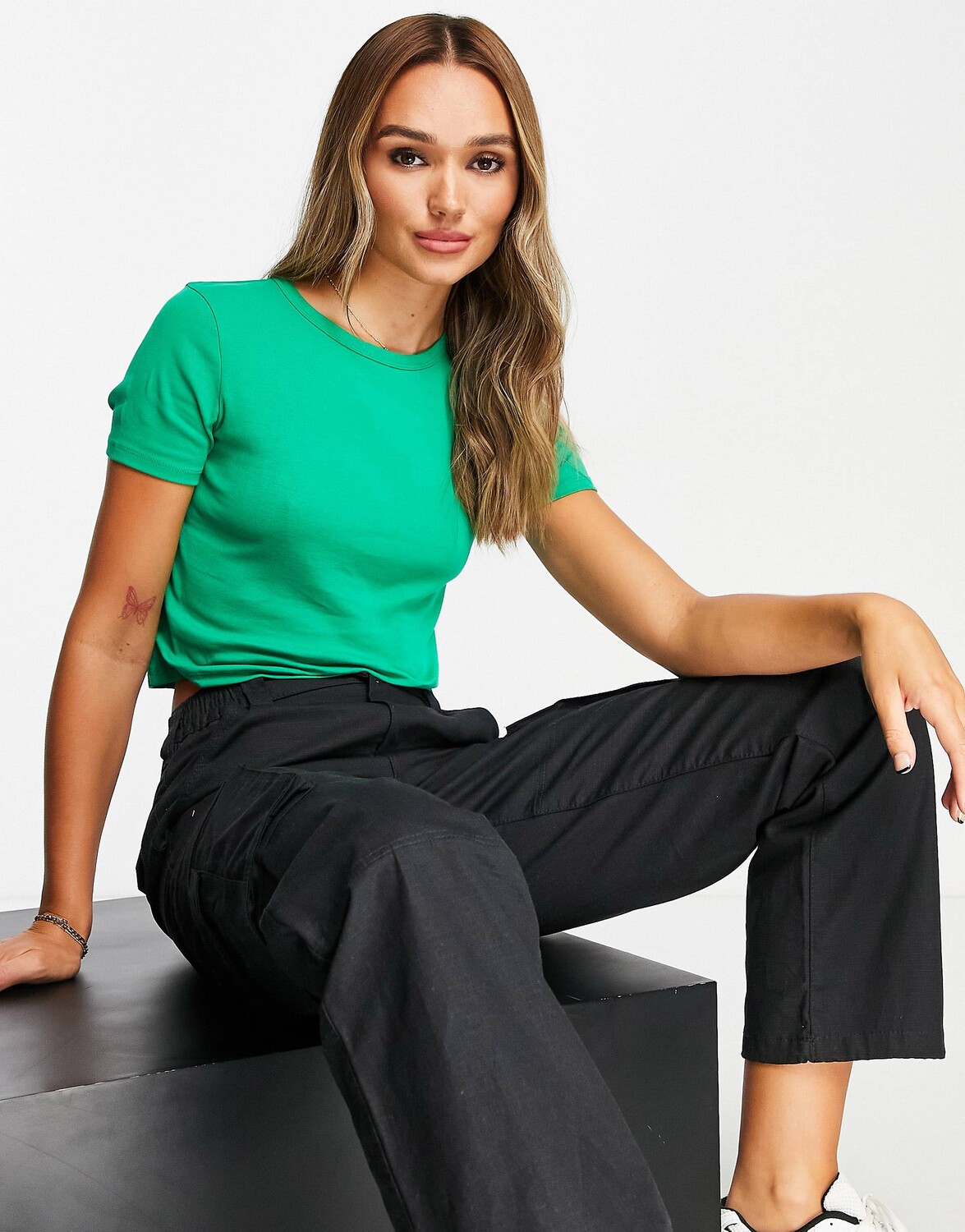 

Зеленая повседневная футболка Topshop