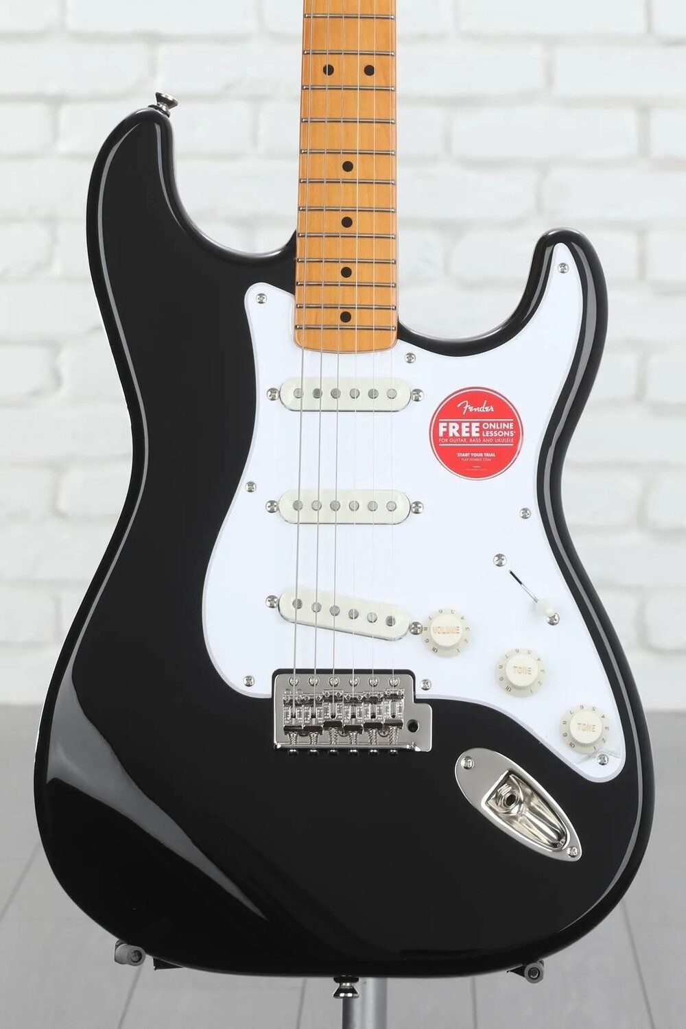 

Squier Classic Vibe Stratocaster 50-х годов — черный