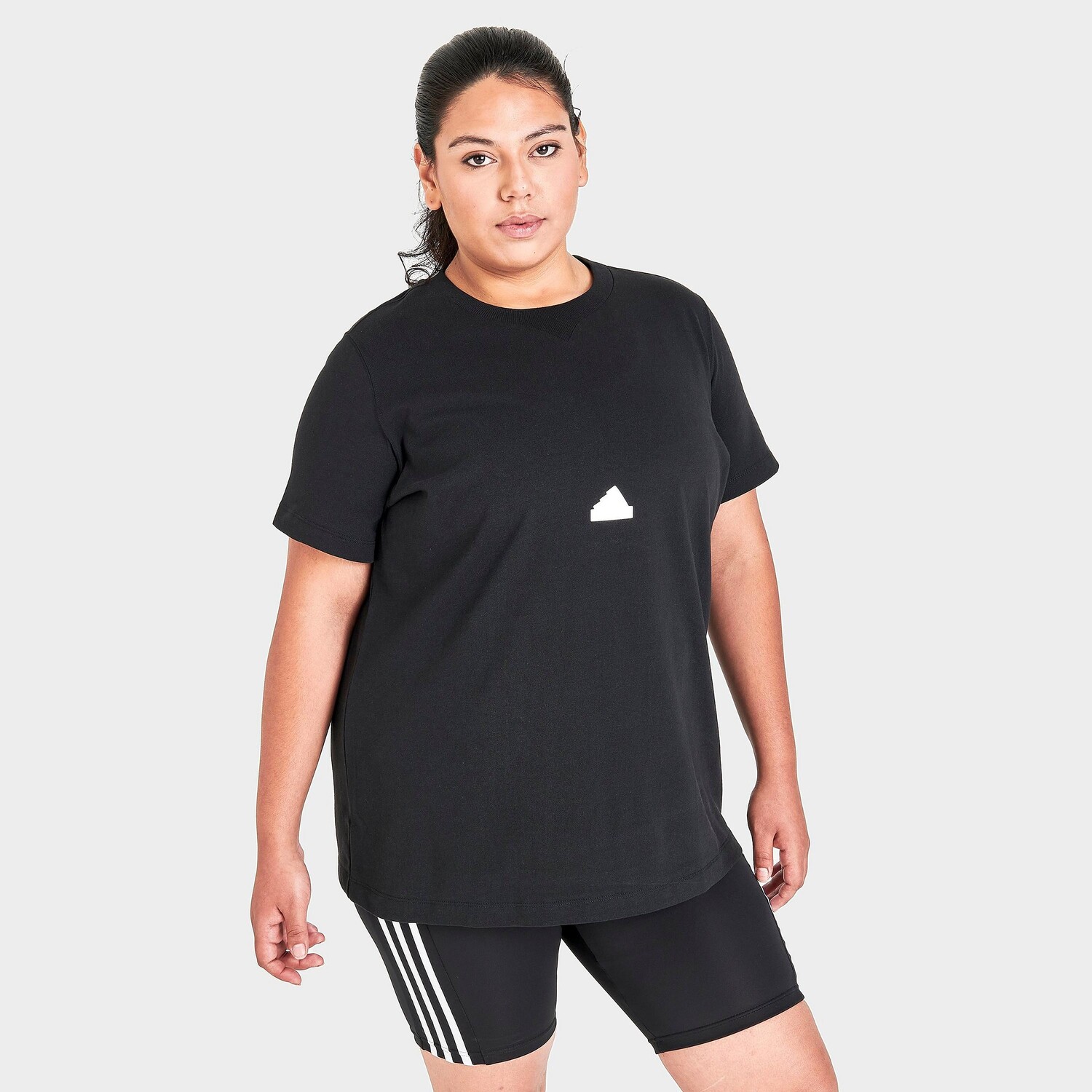 

Женская классическая футболка adidas Sportswear Badge Of Sport (большие размеры), черный