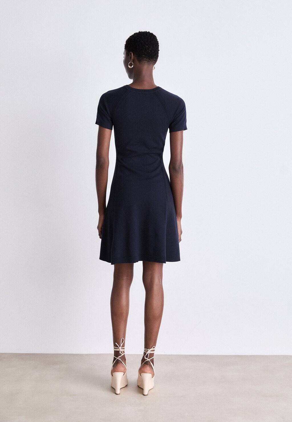 

Вязаное платье STITCH DRESS Tommy Hilfiger, темно-синий