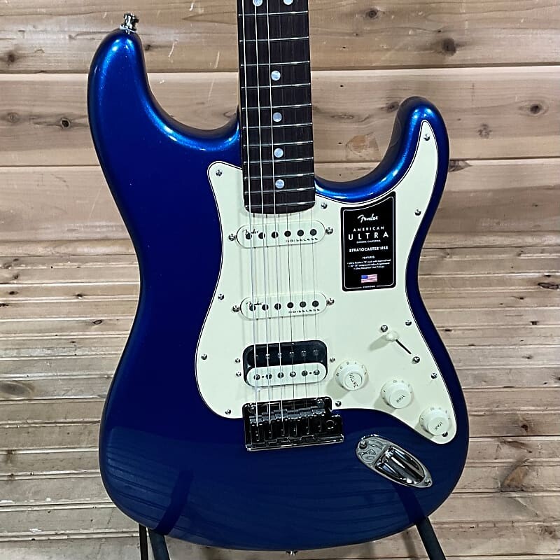 

Электрогитара Fender American Ultra Stratocaster HSS — синий цвет кобры American Ultra Stratocaster HSS Electric Guitar - Cobra Blue