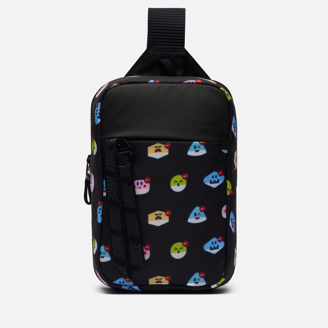 

Сумка на пояс Nike Essentials Hip, черный/мультиколор