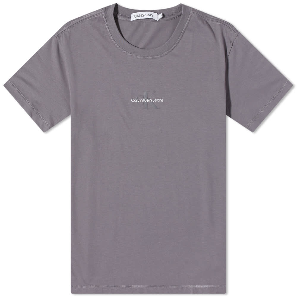 

Футболка с монограммой и логотипом Calvin Klein